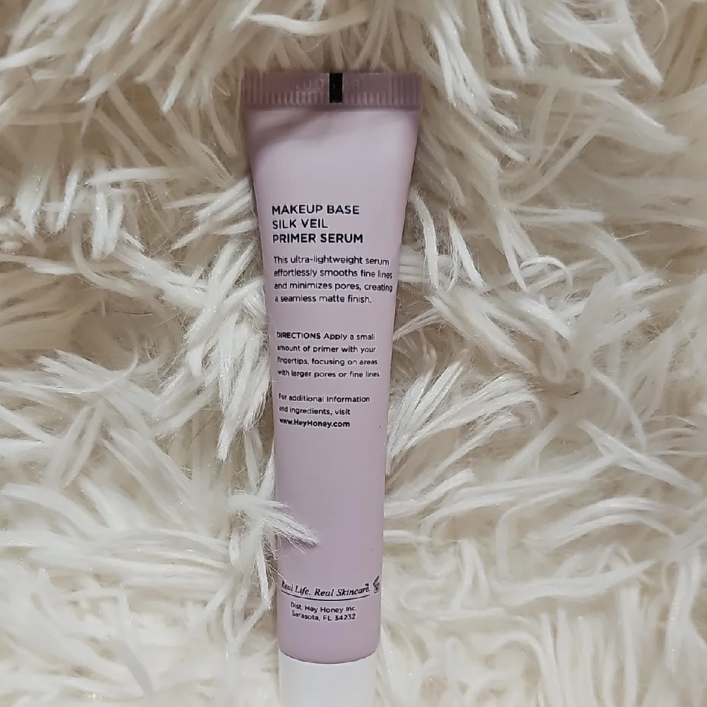 Hey Honey Prime Mate, Wrinkle Peptide Serum & Hey Honey Facial Scrub - Picture 3 of 8